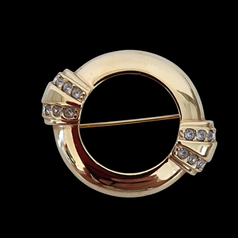 Avon Vintage brooch vintage pin retro 1986 collectible anniversary edition